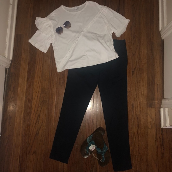 OUTFIT SUGGESTION. All pieces for sale - Picture 1 of 1